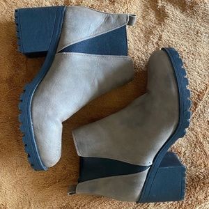 Dirty Laundry Lisbon Chelsea Boot